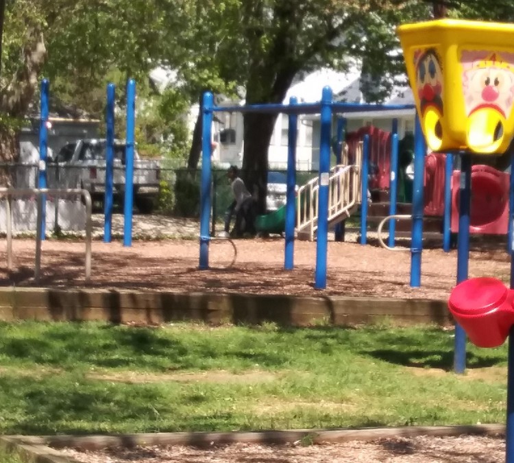 Playground (Oaklyn,&nbspNJ)